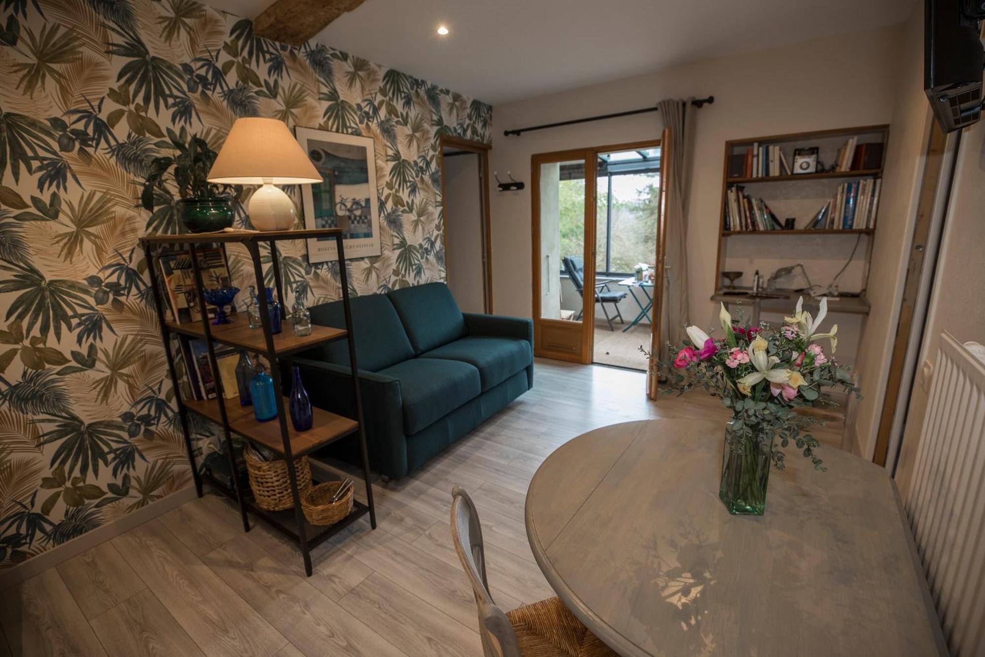 Agreable Logement Independant Avec Veranda Vienne  Exterior foto